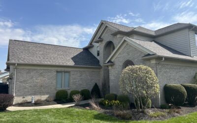 Shingle Sizzle & Smart Savings: Why Summer Is the Perfect Time to Bundle Up (No, Not Like That)